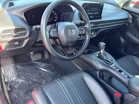 Certified 2025 Honda HR-V EX-L image 17