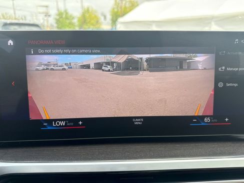Certified 2023 BMW i4 eDrive35 w/ Premium Package RWD image 31