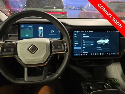 Used 2024 Rivian R1S Adventure image 9