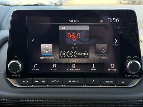 New 2026 Nissan Rogue SV AWD/4WD image 27