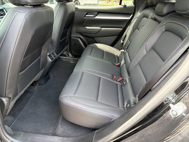 Used 2026 GMC Terrain Elevation w/ Elevation Premium Package FWD image 26