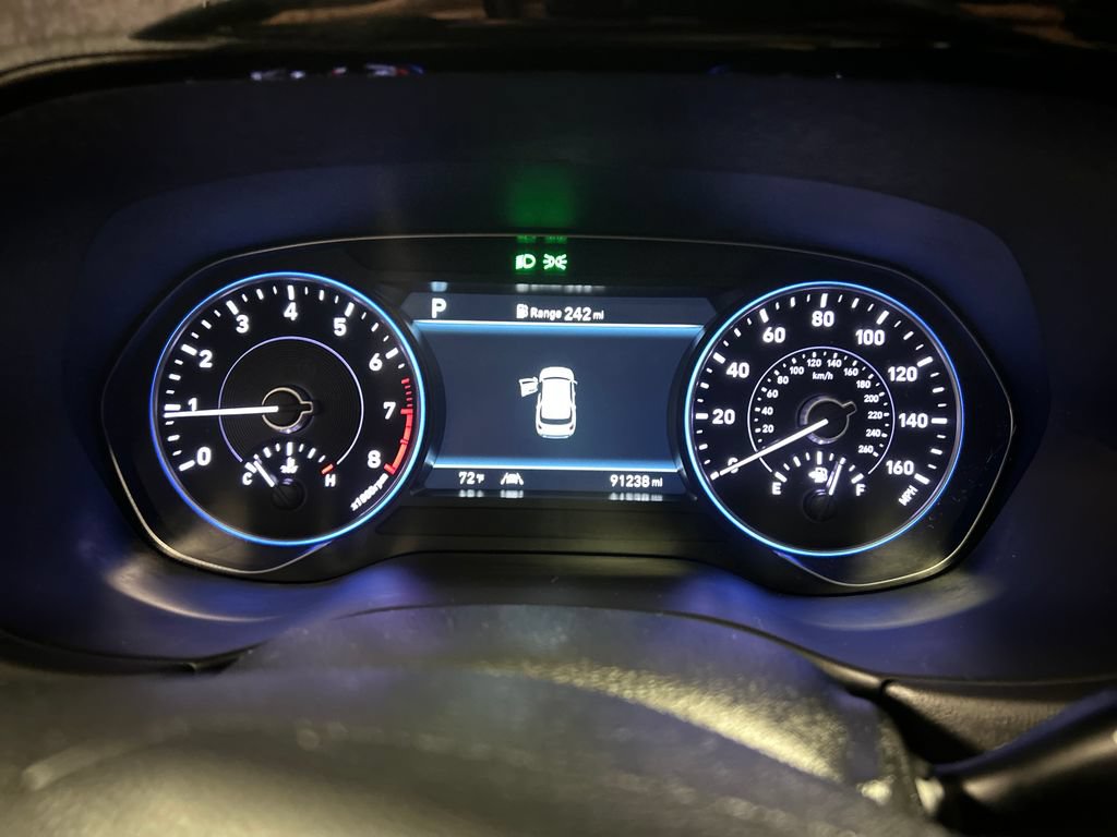 Used 2022 Hyundai Palisade SEL w/ Premium Package FWD image 14