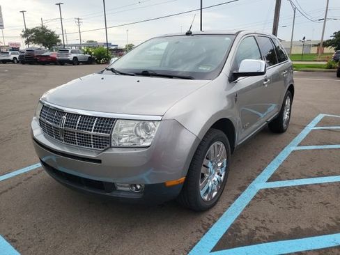 Used 2008 Lincoln MKX 2WD image 4
