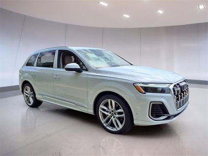 New 2025 Audi Q7 3.0T Premium Plus