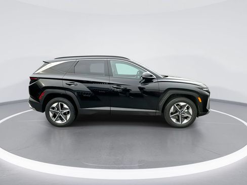 Used 2025 Hyundai Tucson SEL AWD/4WD image 7