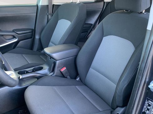 Used 2022 Kia Soul LX image 13