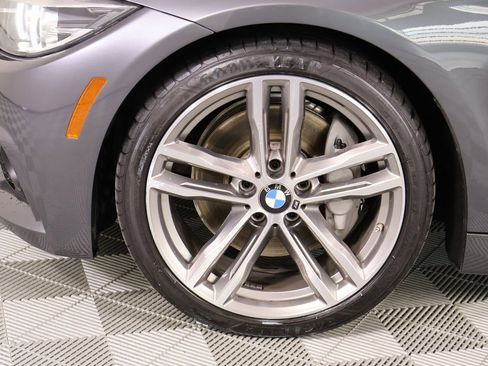 Used 2020 BMW 440i Convertible w/ M Sport Package image 17