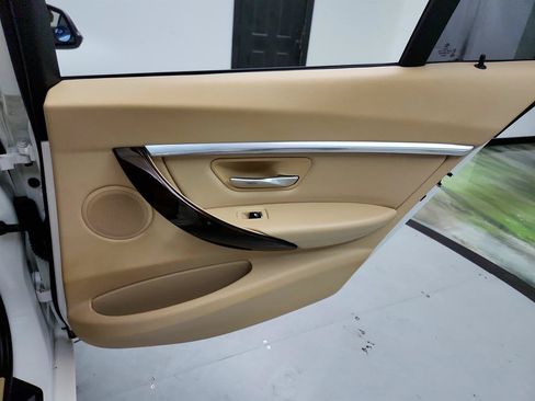 Used 2016 BMW 328i Sedan RWD image 26