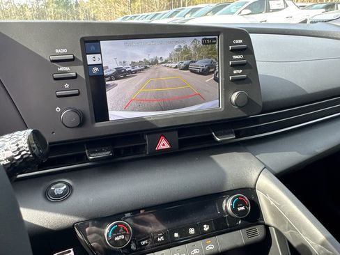 New 2026 Hyundai Elantra Sport image 18