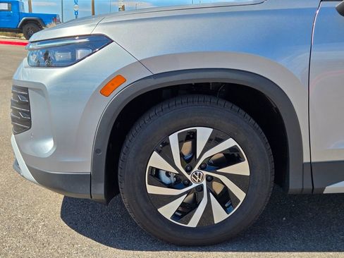 New 2026 Volkswagen Tiguan S FWD image 5