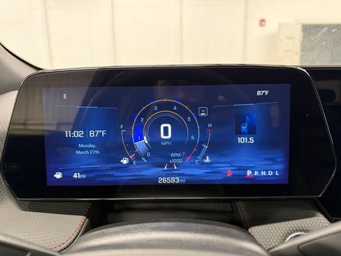 Used 2025 Chevrolet Equinox RS w/ Safety and Technology Package FWD image 12