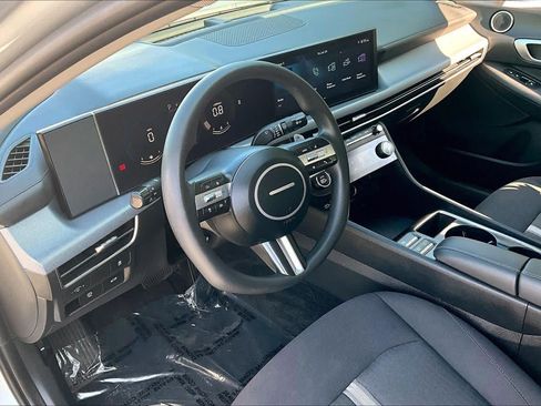 Used 2025 Hyundai Sonata SEL FWD image 18