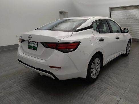 Used 2025 Nissan Sentra S FWD image 9