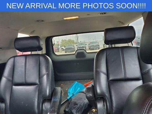 Used 2008 Chevrolet Tahoe LT w/ LT Preferred Equipment Group AWD/4WD image 12