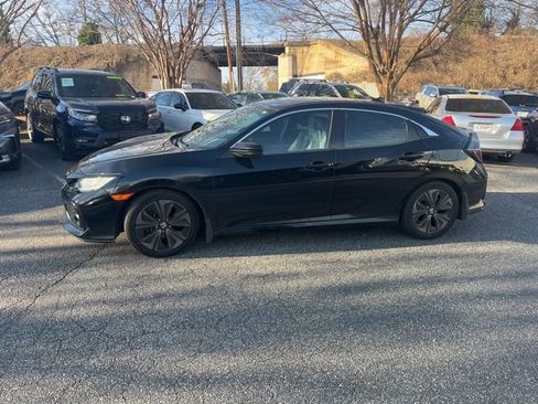 Used 2017 Honda Civic EX-L image 4
