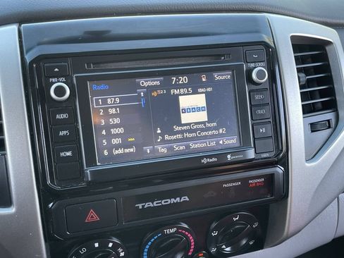 Used 2015 Toyota Tacoma PreRunner w/ TRD Sport Package RWD image 27
