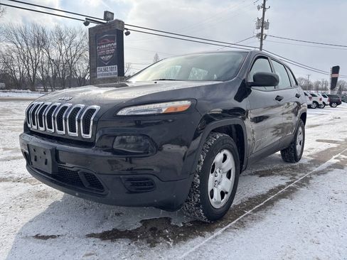 Used 2016 Jeep Cherokee Sport w/ Cold Weather Group image 1