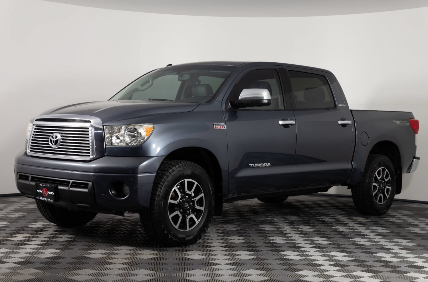 Used 2010 Toyota Tundra Limited w/ Memory Pkg AWD/4WD image 1