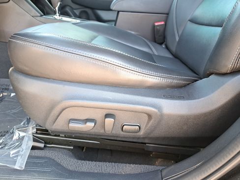 Used 2019 Subaru Outback 3.6R Limited w/ Popular Package #2 AWD/4WD image 25