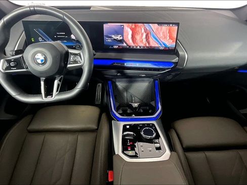 Used 2025 BMW X3 xDrive30i AWD/4WD image 15