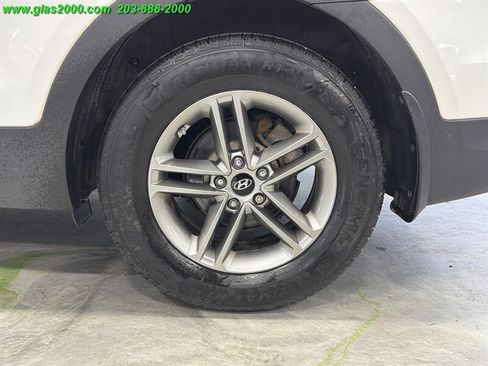 Used 2018 Hyundai Santa Fe Sport w/ Cargo Package AWD/4WD image 16