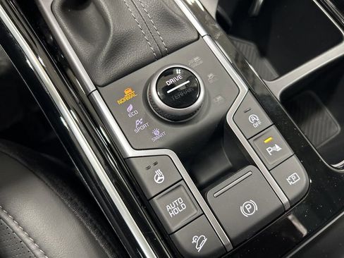 New 2026 Kia Sorento SX image 24