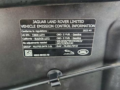 Used 2023 Land Rover Range Rover Long Wheelbase SE image 66