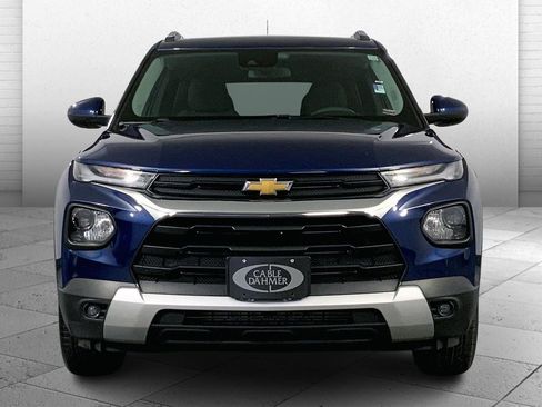 Used 2022 Chevrolet TrailBlazer LT AWD/4WD image 2
