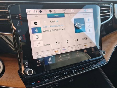 Used 2024 Jeep Grand Wagoneer L Series III image 20