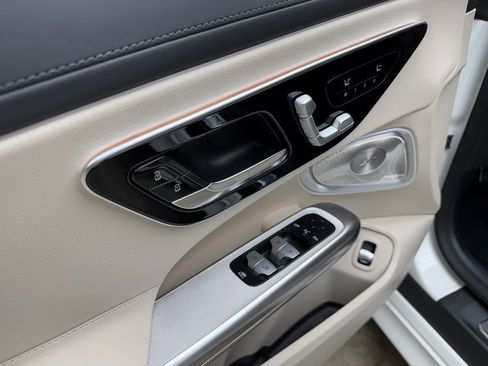 New 2026 Mercedes-Benz CLE 300 4MATIC Cabriolet image 11