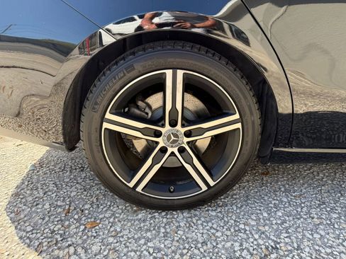 Used 2020 Mercedes-Benz CLA 250 image 25