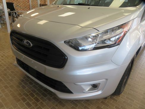 Used 2022 Ford Transit Connect XLT image 62