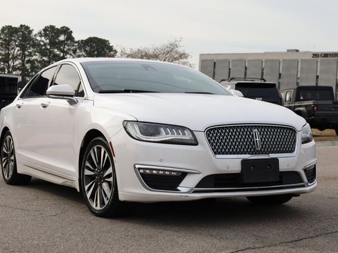Used 2019 Lincoln MKZ Reserve image 7