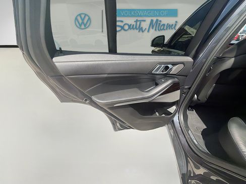 Used 2020 BMW X5 sDrive40i w/ Premium Package RWD image 26