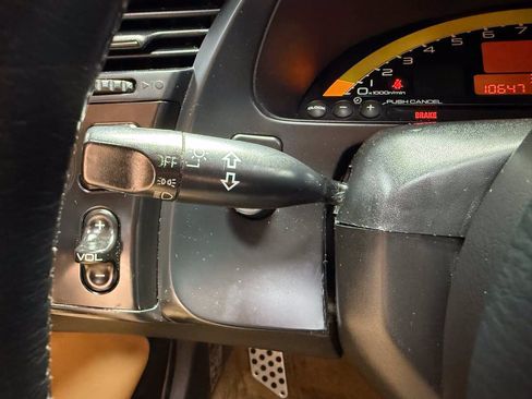 Used 2004 Honda S2000 image 20