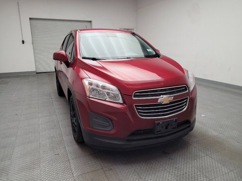 Used 2015 Chevrolet Trax LS image 14