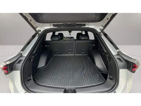 Certified 2024 Chevrolet Equinox EV RS AWD/4WD image 29