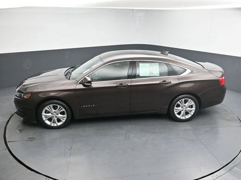 Used 2015 Chevrolet Impala LT w/ Convenience Package image 29