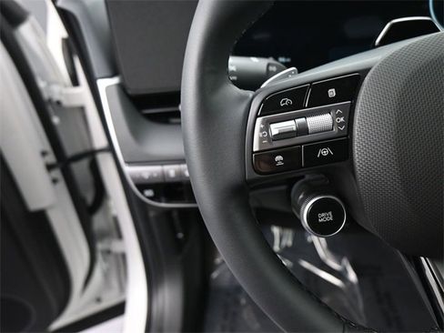 New 2026 Hyundai Ioniq 5 SEL image 17