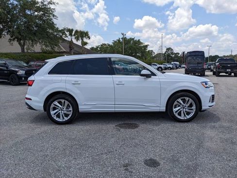 Used 2023 Audi Q7 3.0T Premium Plus AWD/4WD image 3