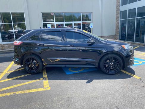 Used 2019 Ford Edge ST w/ Equipment Group 401A AWD/4WD image 13