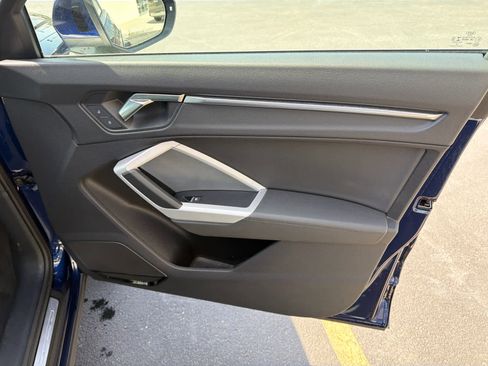 Used 2023 Audi Q3 2.0T Premium Plus w/ Premium Plus Package image 14