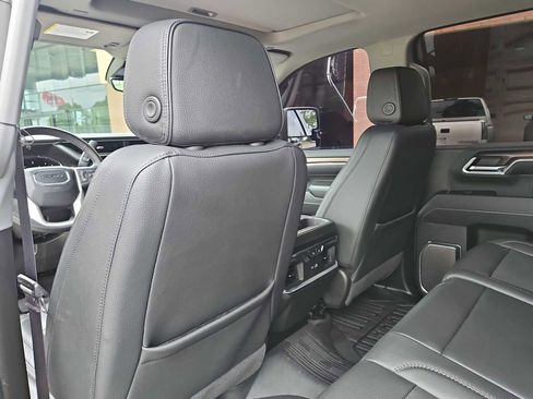 Certified 2024 GMC Sierra 3500 Denali w/ Technology Package AWD/4WD image 19