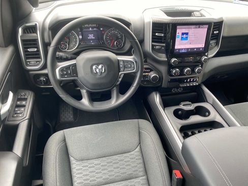 New 2026 RAM 1500 Express AWD/4WD image 12