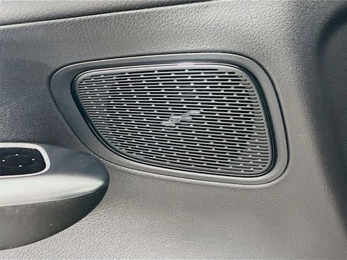 Certified 2025 Mercedes-Benz GLC 300 4MATIC image 15