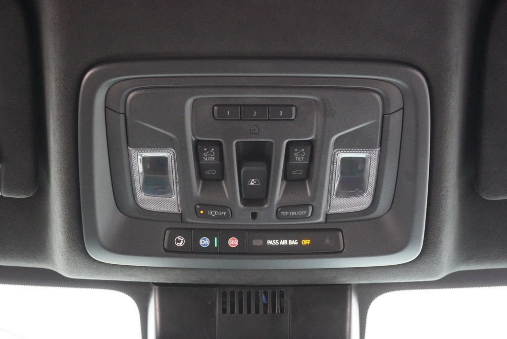 Used 2025 GMC Sierra 2500 AT4X AWD/4WD image 20