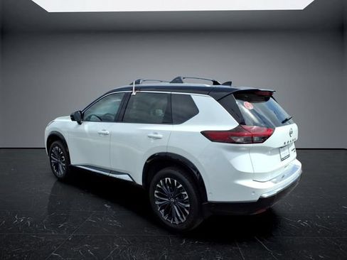 Certified 2026 Nissan Rogue Platinum w/ Platinum Premium Package AWD/4WD image 8