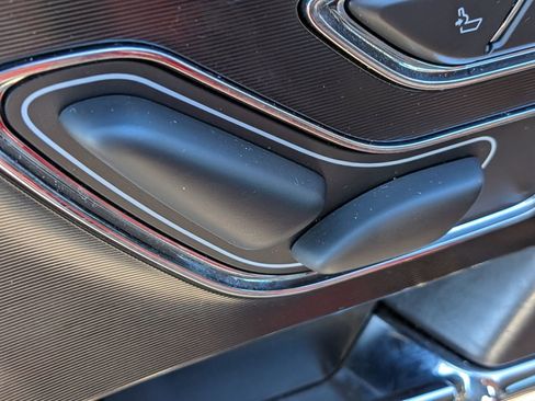 Certified 2023 Lincoln Corsair FWD w/ Equipment Group 101A image 23