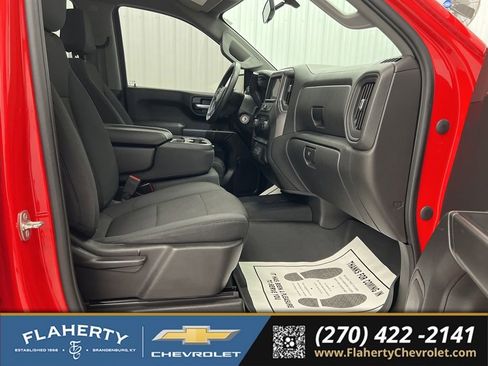 Used 2021 Chevrolet Silverado 1500 Custom Trail Boss AWD/4WD image 15
