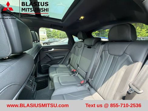 Used 2023 Audi Q5 2.0T Premium Plus w/ Premium Plus Package AWD/4WD image 33